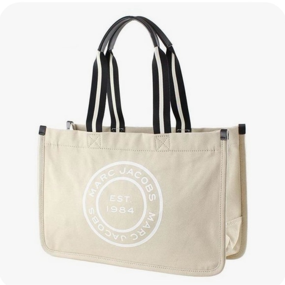 🌷Marc Jacobs Large Signet Tote - Picture 2 of 5